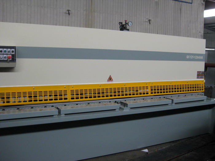 12mm hydraulic metal cutting machines