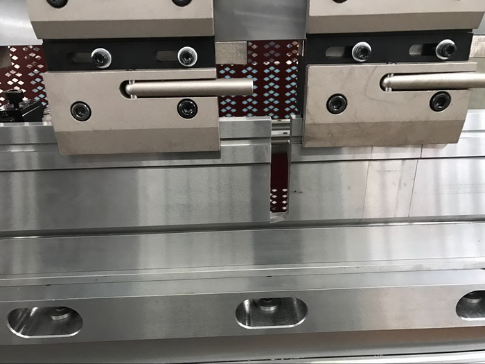 quick released clamping.jpg