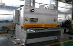 QC11K CNC با چنگک جمع کردن گیوتین برشی 8 مربع 30mm