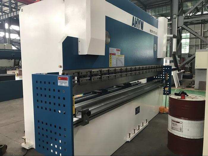 Yawei AHYW 160T4M NC Metal Bending Machine China