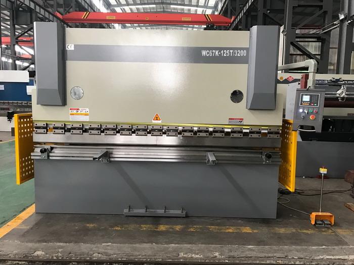Yawei AHYW NC plegadora 125T3MTR