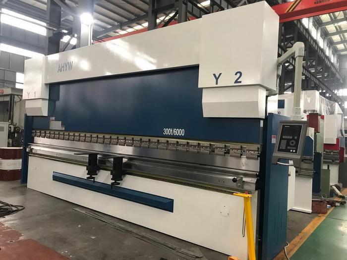 AHYW Yawei delem da52s 6m large cnc press brakes 300t