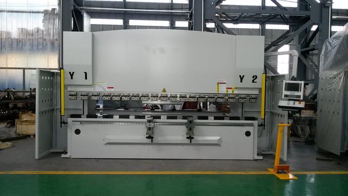 AHYW Yawei 4m CNC ترمز مطبوعات 4 محور ایتالیا ESA S640