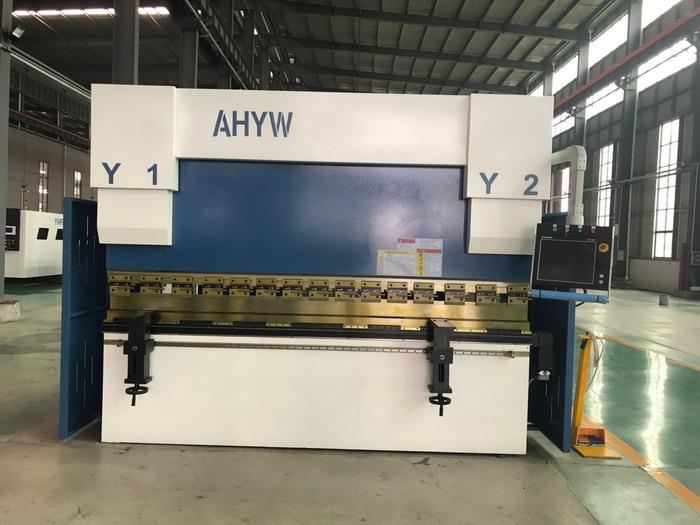 چین Yawei PBH 220T3M 7 Axis CNC Press Brake