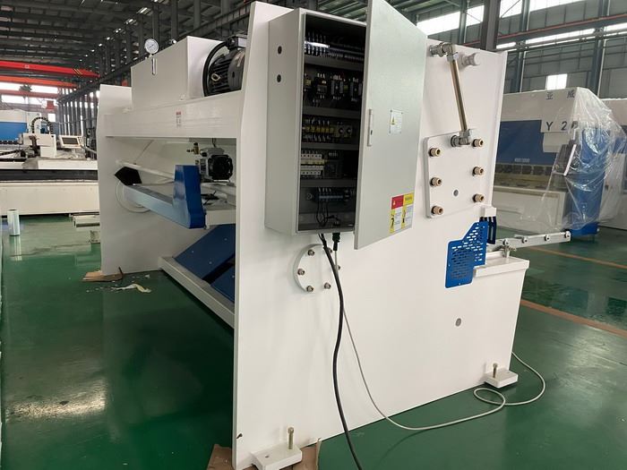 China AHYW 12mm hydraulic sheet guillotines supplier